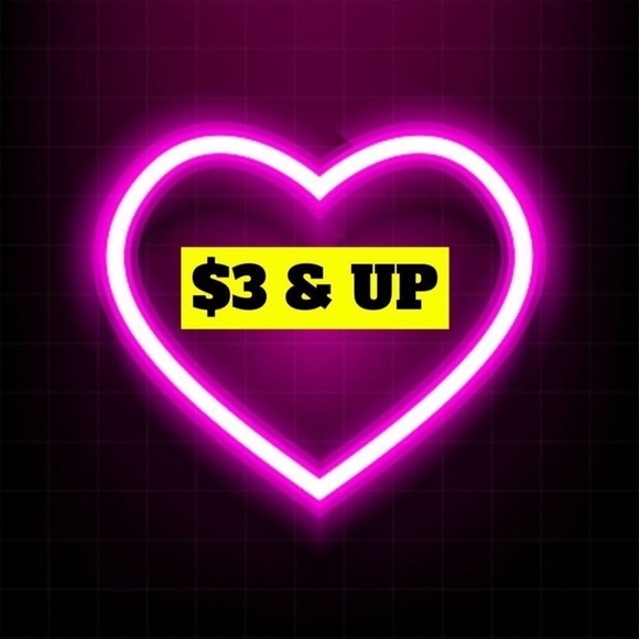 $5 UNLISTED Christmas Decor or Stocking Stuffers🎄 - Picture 14 of 16